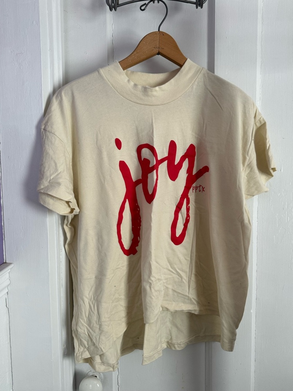 Unbranded Cream Short-Sleeve Tee with Red "joy" Script